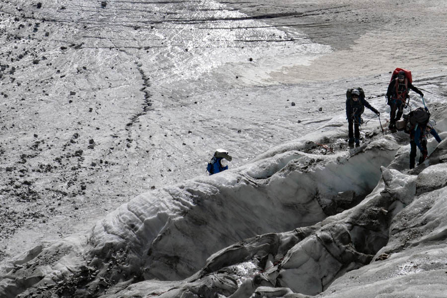 驕傲！山美股份歐洲員工勇攀歐洲第一峰-厄爾布魯士峰