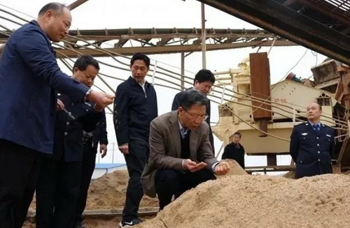 機(jī)制砂進(jìn)入“黃金時(shí)代”，機(jī)遇與挑戰(zhàn)并行，如何抓住機(jī)遇，你需要知道這四點(diǎn)！