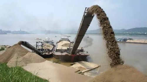 20億噸砂蘊(yùn)藏量，為何還“有錢無(wú)貨、一砂難求”？?