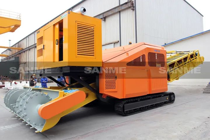 顛覆傳統(tǒng)裝車(chē)方式，山美履帶式取料機(jī)助您實(shí)現(xiàn)降本增效、節(jié)能減排！