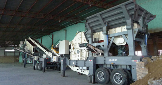 我國建筑垃圾日益嚴重，建筑垃圾移動式破碎機領(lǐng)域面臨新的發(fā)展機遇。