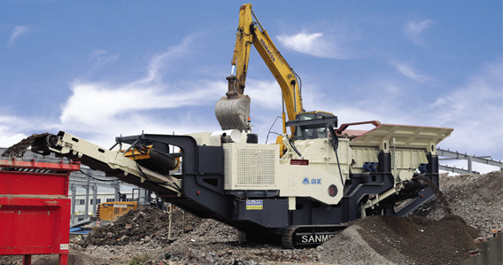 我國建筑垃圾日益嚴重，建筑垃圾移動式破碎機領(lǐng)域面臨新的發(fā)展機遇。