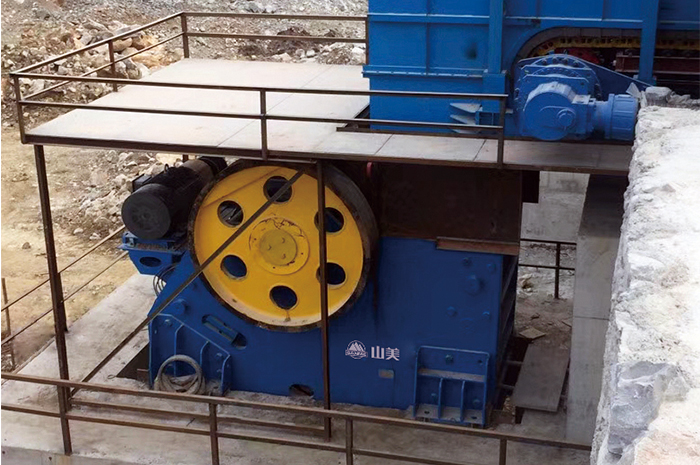 輝綠巖粉碎石子用哪種破碎機？輝綠巖破碎生產(chǎn)線案例