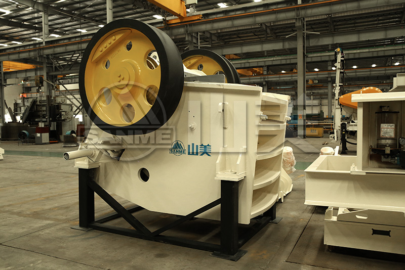 制砂生產(chǎn)線需要哪些破碎設(shè)備呢？