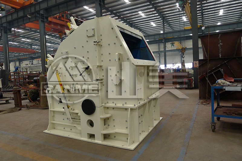 河卵石細(xì)碎用圓錐破碎機(jī)還是反擊破碎機(jī)？