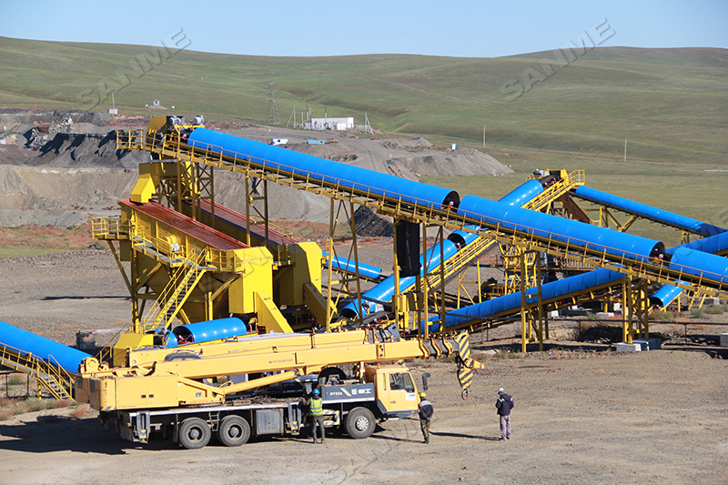 機制砂生產(chǎn)線選固定式還是移動式？理性選擇提升生產(chǎn)效率